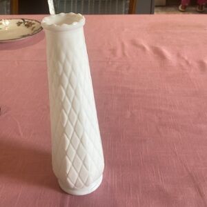 Vintage EO Brody Bud Vase White Milk‎ Glass Diamond Quilted Pattern 8 3/4"